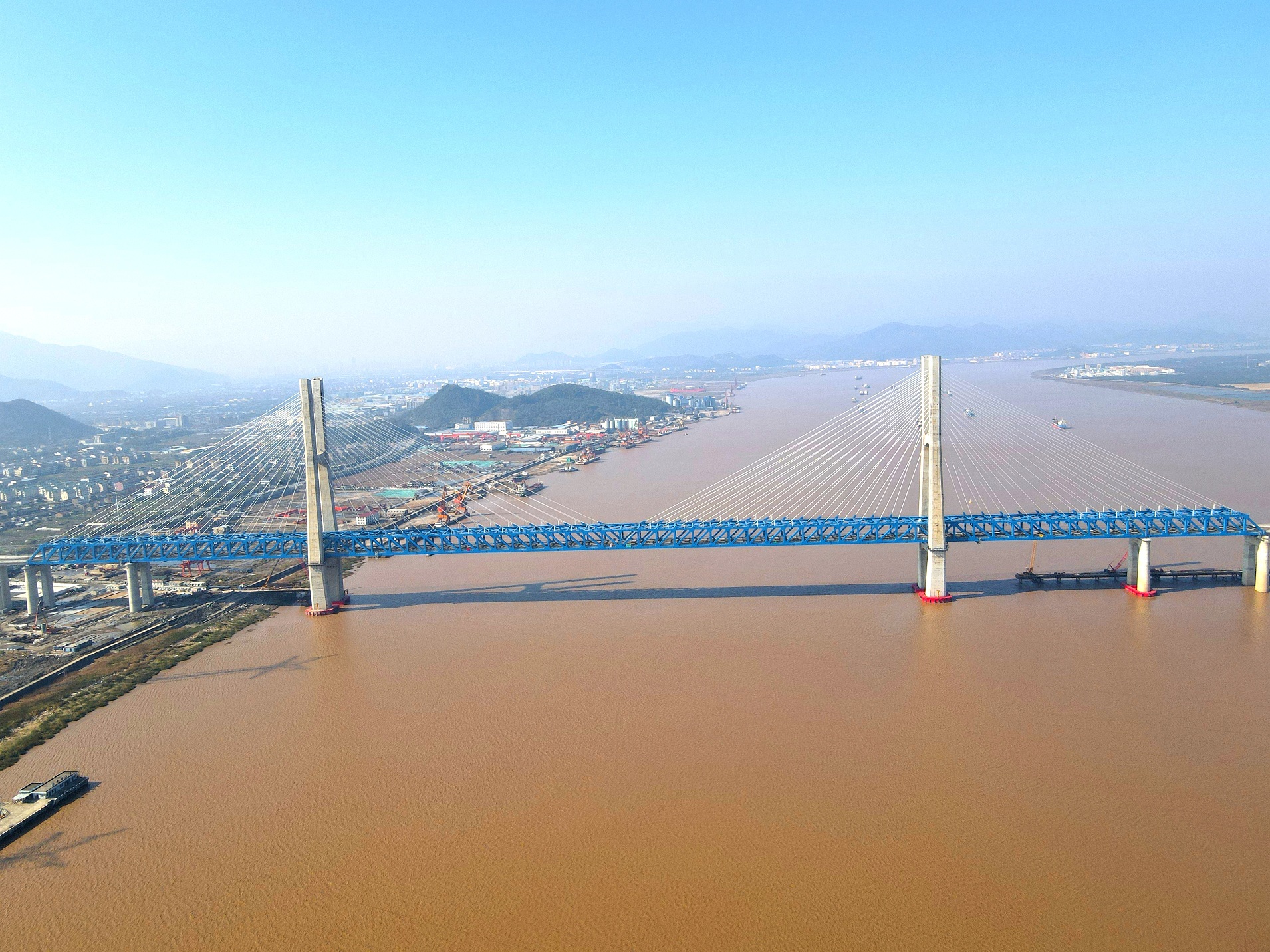杭绍台铁路椒江特大桥）